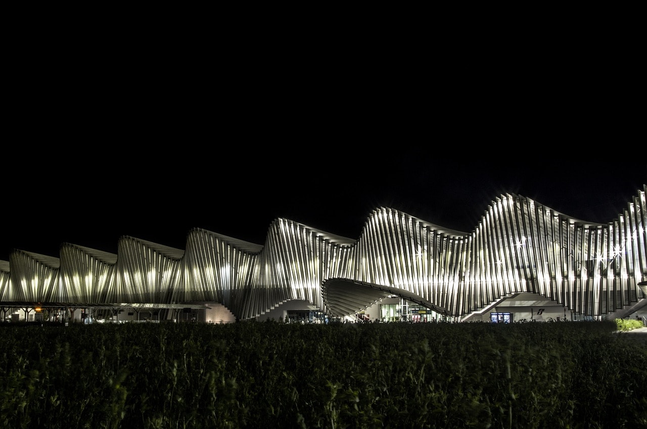 תחנת Reggio Emilia AV Mediopadana ברג'ו אמיליה