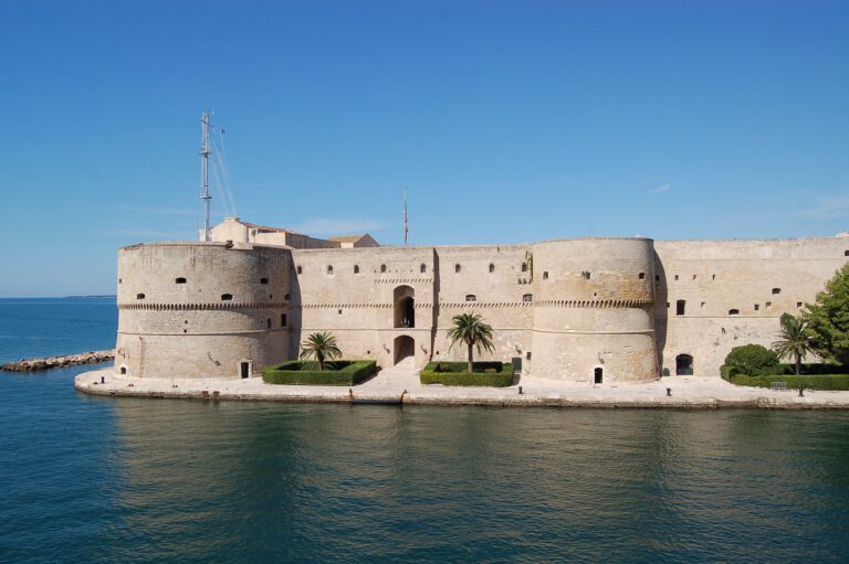 Read more about the article טאראנטו Taranto – עיר הנמל הגדולה של פוליה