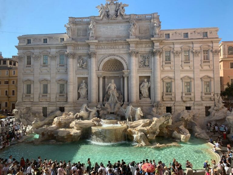 Read more about the article מזרקת טרווי Fontana di Trevi – יצירת המופת האייקונית בלב רומא