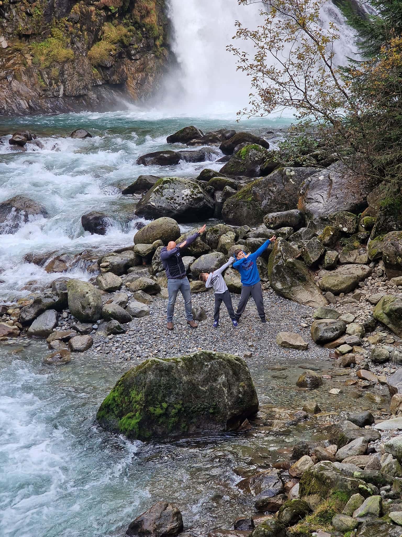 מפלי Reinbach - יעל פולק