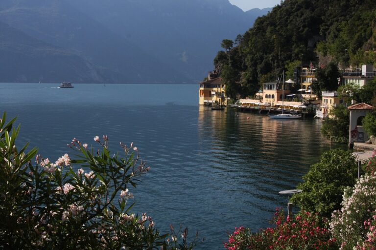 Read more about the article לימונה סול גארדה Limone Sul Garda – נופש בצפון אגם גארדה