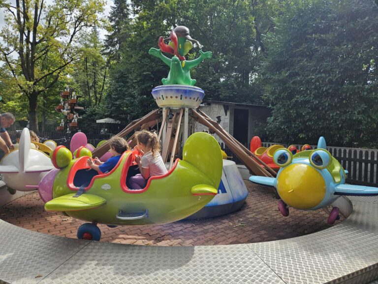 Read more about the article הטיול של גל והמשפחה – שבועיים סתווים באגם גארדה והדולומיטים