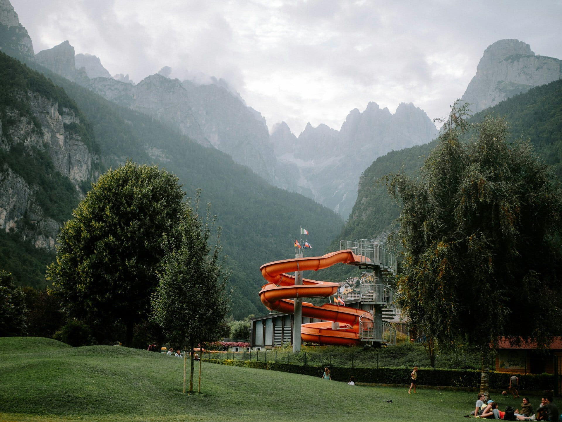 מגלשת סללום באגם מולבנו