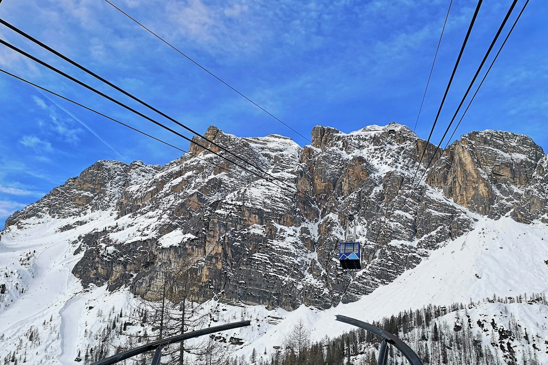 הרכבל מקורטינה ד'אמפצו להר פלוריה