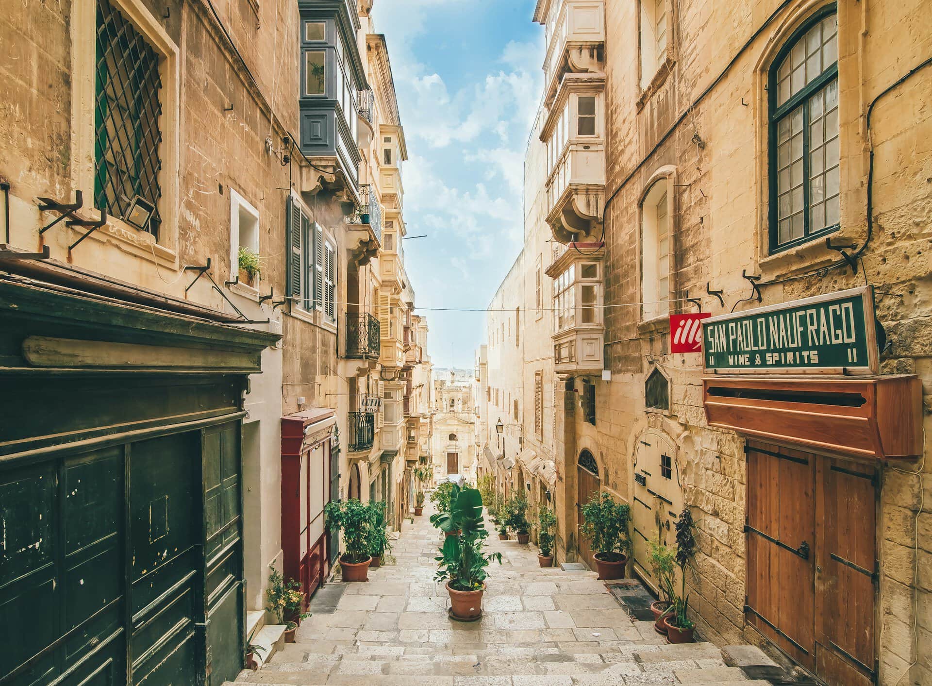 סביבת כיכר סיינט ג'ורג' בולטה
